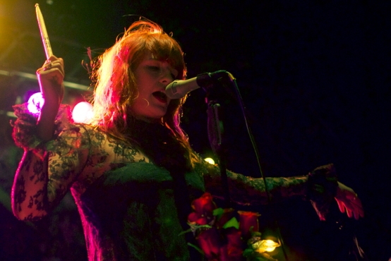 Frontwoman, Cat Hartwell, led the group in a rousing performance that set 